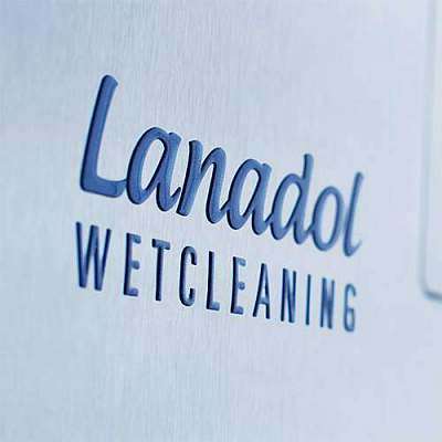 Аппретирующее средство для аквачистки LANADOL ABAC с дезинфицирующим эффектом - уже доступно для заказа!