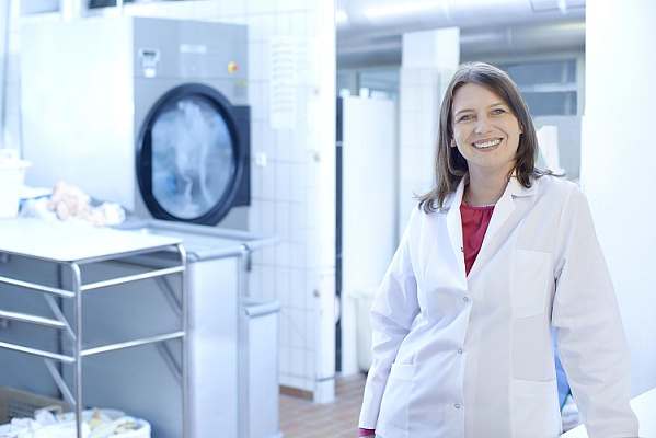 ДЕРВАЛ БРАЙТ - для чистого белого яркого...